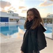 Insegnante madrelingua e docente di conversazione inglese alle superiori